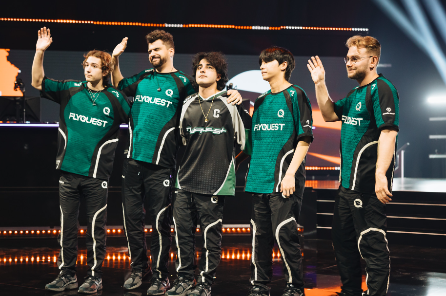 开云-GEN绝杀FLY，Gumayusi开启传奇时刻激烈交锋全球总决赛，引爆全场热议